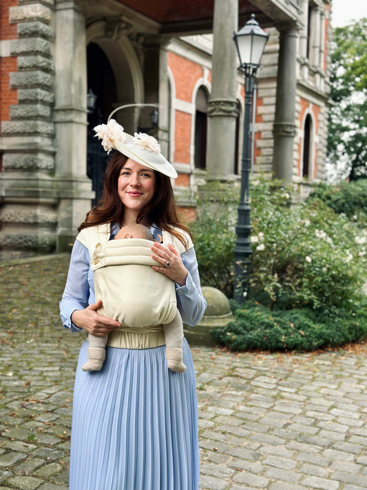 Nah bei Ihnen: Babytragen im Alltag